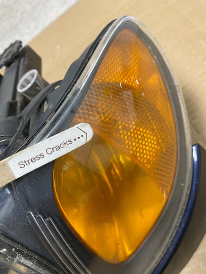 2002 to 2005 BMW 3 E46 Sedan Left Driver LH Xenon HID Headlight AG9057 DW4
