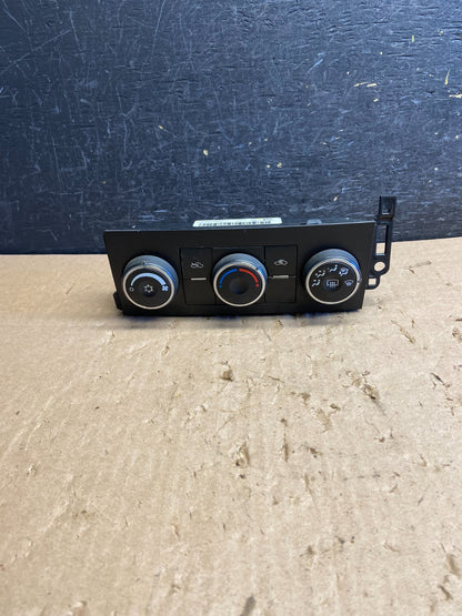 2012-2014 GMC Sierra Chevy Silverado A/C AC Climate Control A/C AI5928 DG0