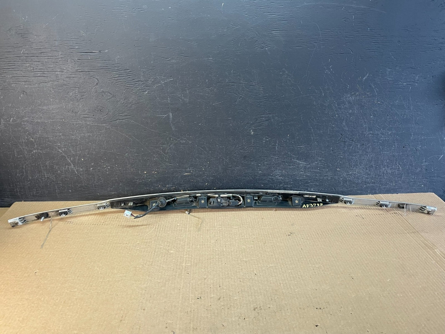 2011 to 2014 Ford Explorer Rear Tailgate Gate Trim Molding With Camera AF3795 DG3