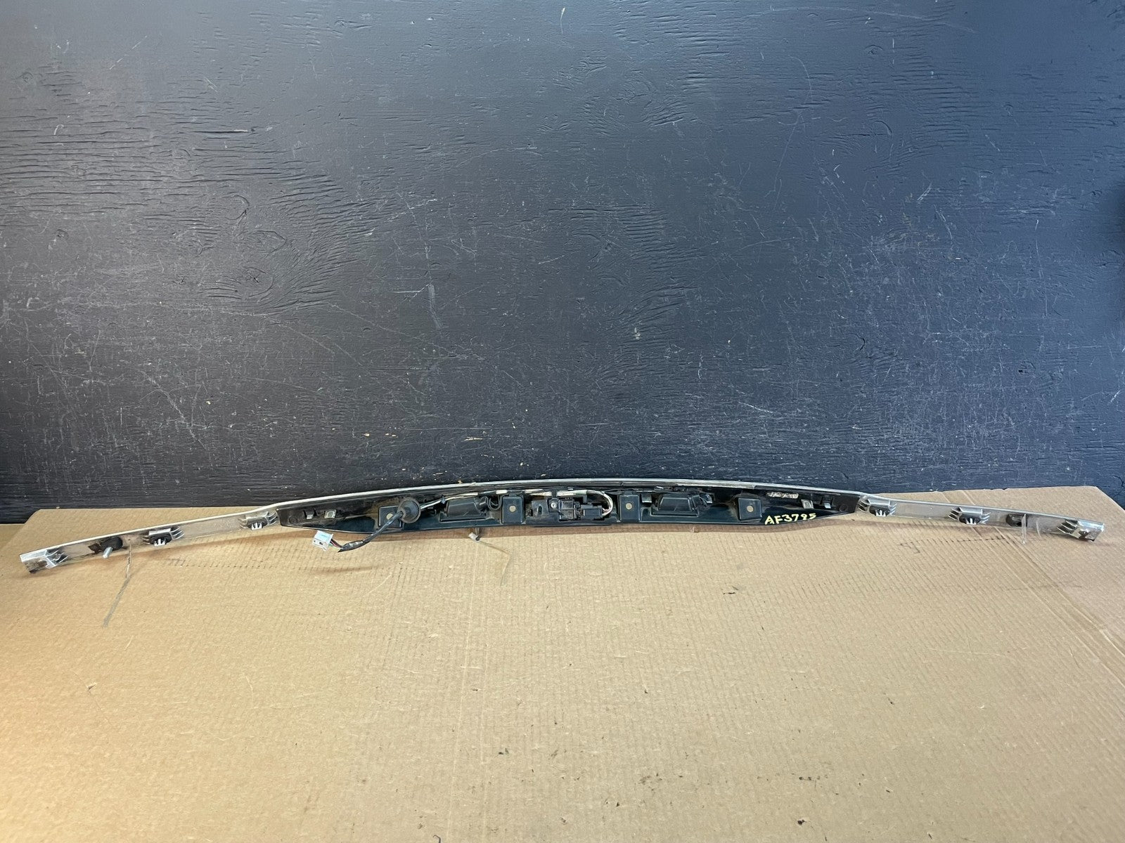 2011 to 2014 Ford Explorer Rear Tailgate Gate Trim Molding With Camera AF3795 DG3