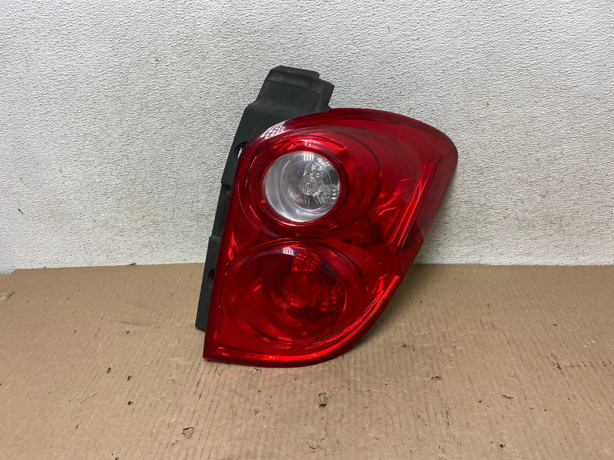 2010 to 2015 Chevrolet Equinox Right Passenger Rh Side Tail Light AH5882 LK0