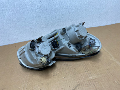 2002 to 2005 Hyundai Sonata Left Driver LH Side Headlight Halogen AC8485 DW5