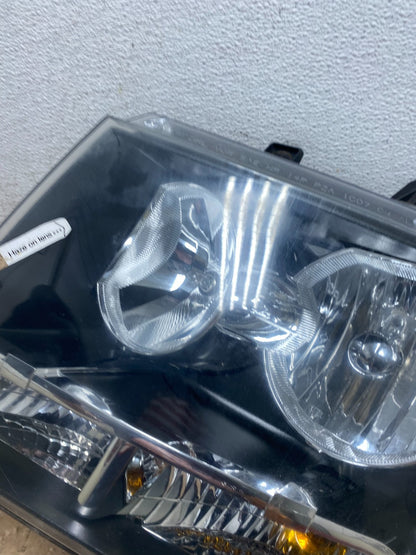 2007 to 2013 Chevrolet Suburban Tahoe Left Driver LH Headlight AD8042 DW4