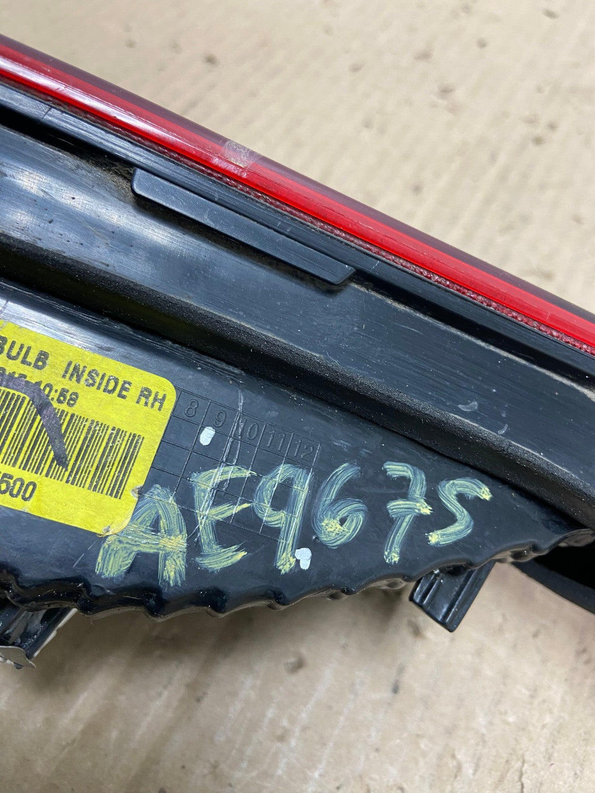 2014 2015 2016 Hyundai Elantra Sedan Right Passenger Inner Tail Light AE9675 LK7