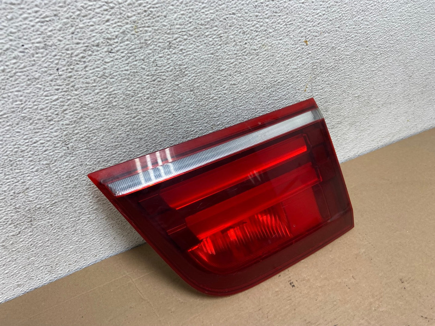 2011 2012 2013 Bmw X5 E70 Right Passenger RH Side Inner Tail Light AF4593 LK2
