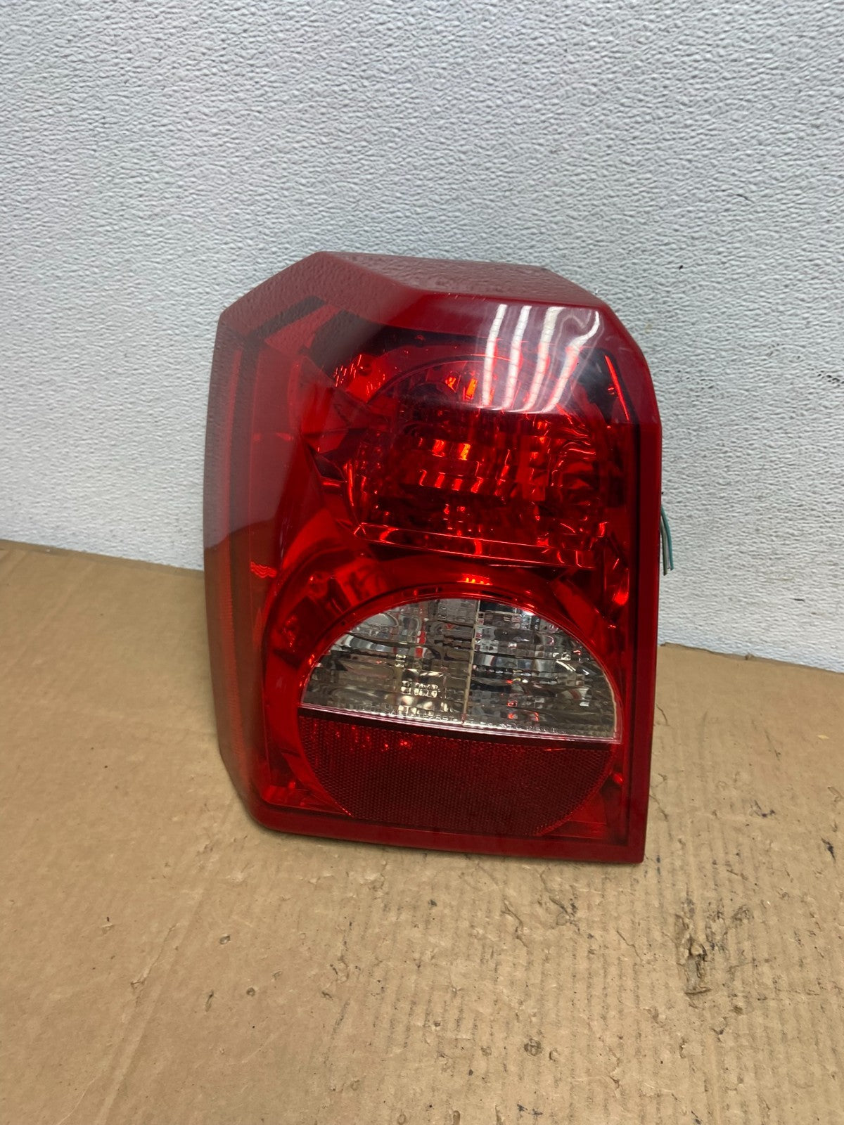 2008 2009 2010 2011 2012 Dodge Caliber Tail Light Left Driver Side AD1169 LK0