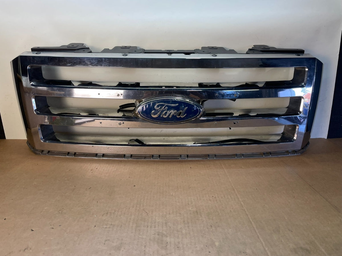 2007 to 2014 Ford Expedition Front Upper Chrome Grill Grille AJ1276 DG0