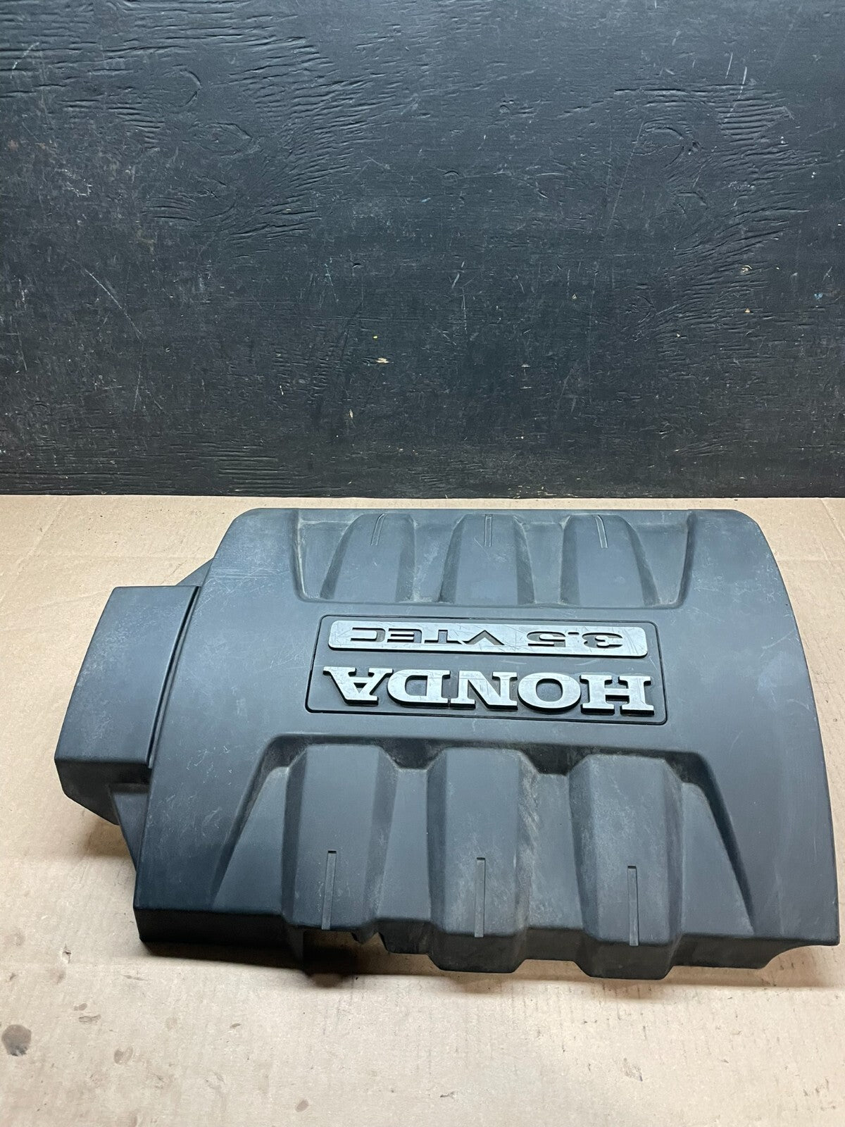 2006 to 2008 Honda Pilot Black Engine Cover OEM 3.5L J6905 PS1