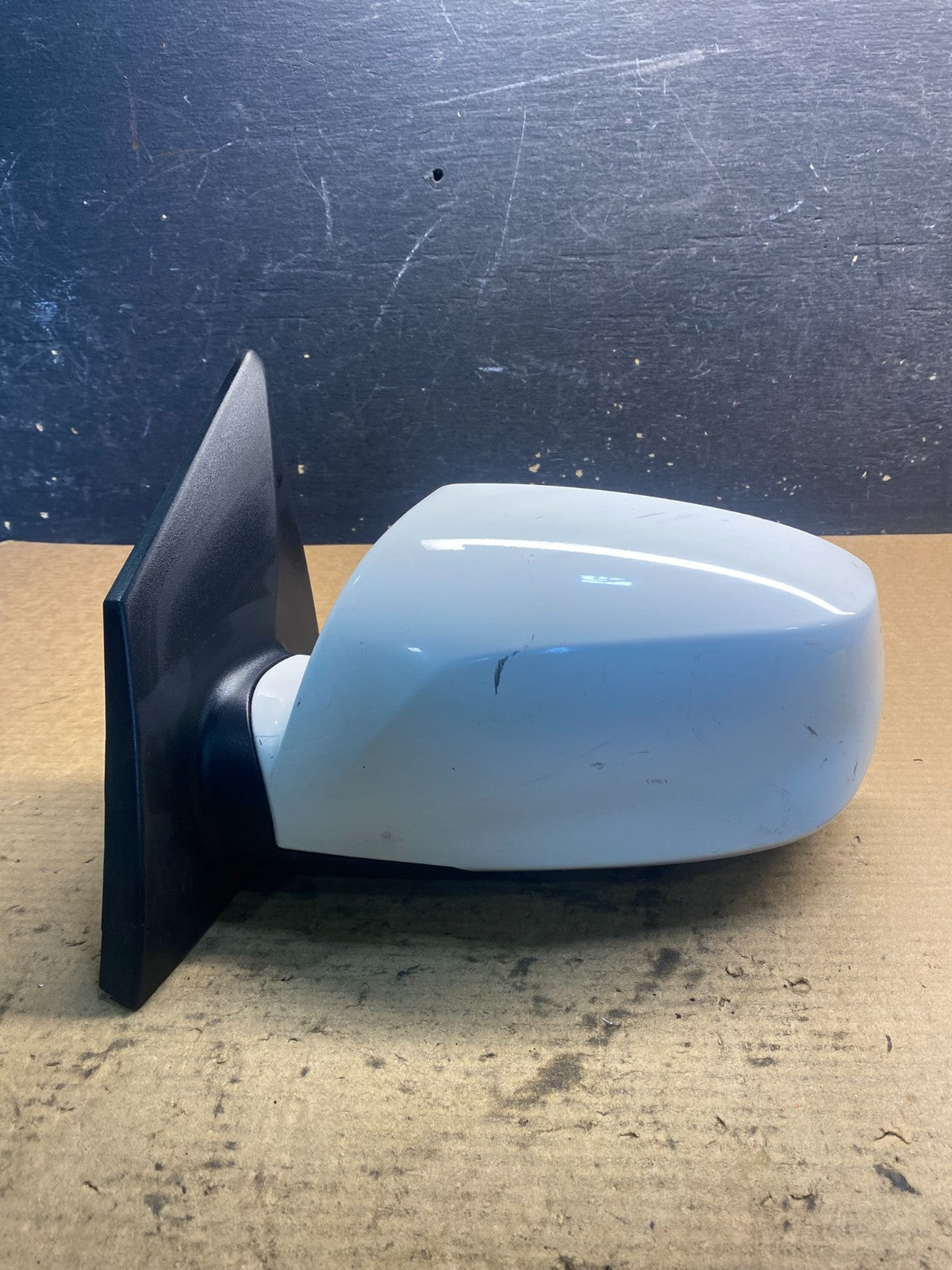 2010 to 2015 Hyundai Tucson Left Driver Side Power Door Mirror Oem AA0865 MS0