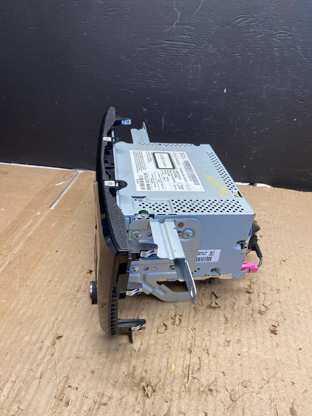 2014 2015 2016 Nissan Rogue OEM 28185-1VX0A Radio Receiver AM FM CD AB5748 DG3