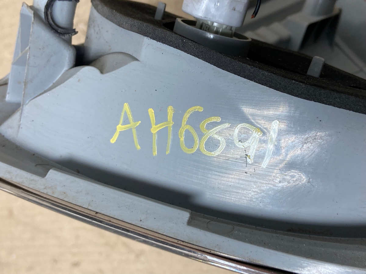 2013 to 2016 Nissan Pathfinder Left Driver Inner Tail light AH6891 LK7