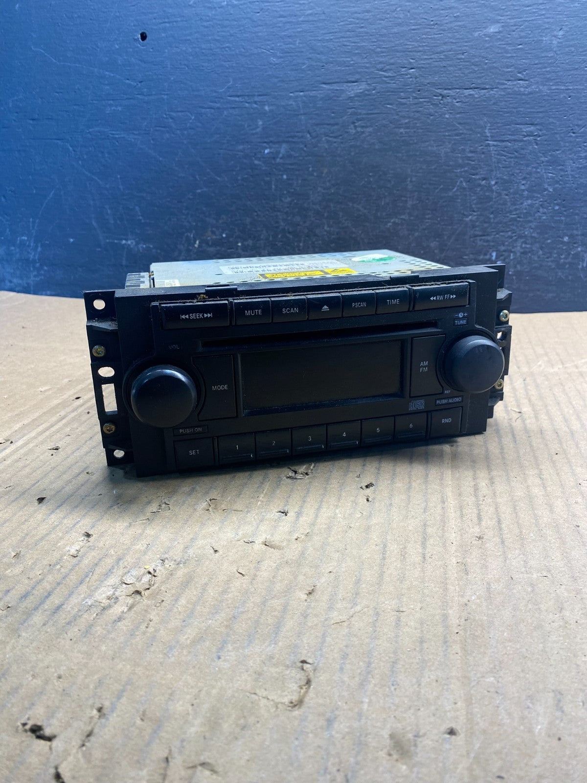 2007-2012 Chrysler Dodge Jeep Ram Radio CD MP3 AUX Receiver AD1721 DG0