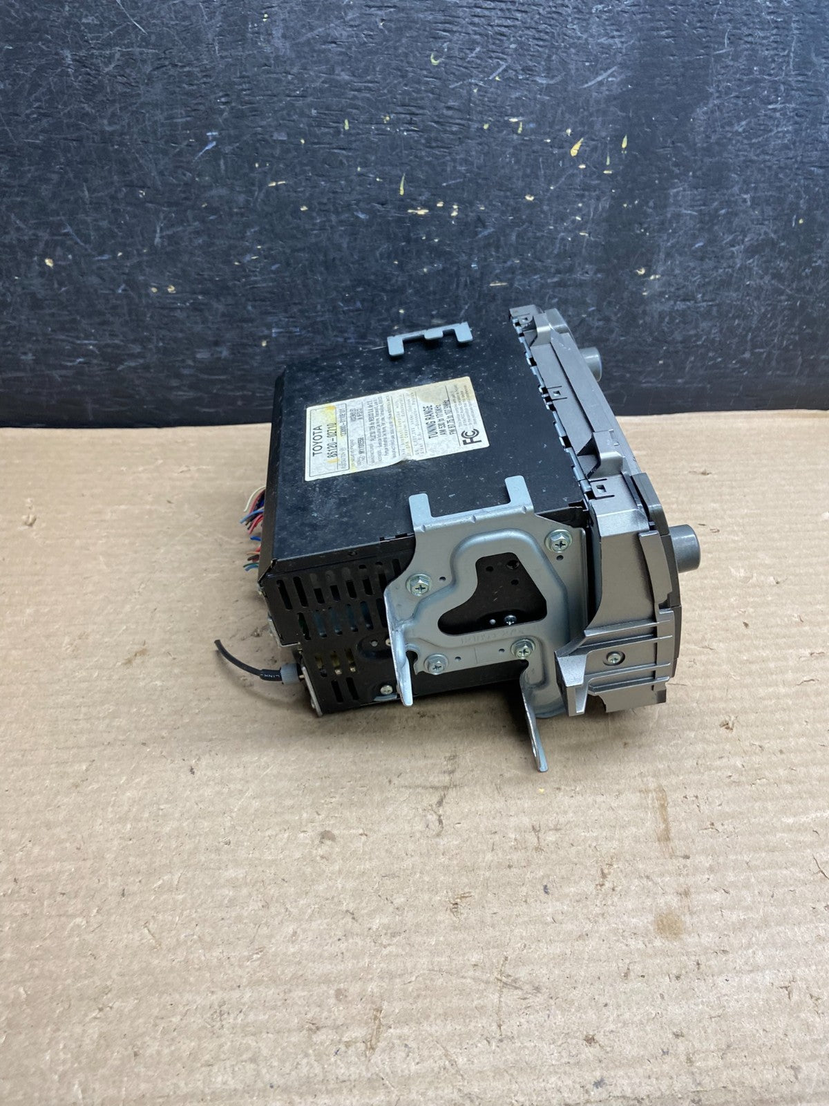 2009 to 2010 Toyota Corolla Matrix Radio AM/FM CD Player ah3901 DG1