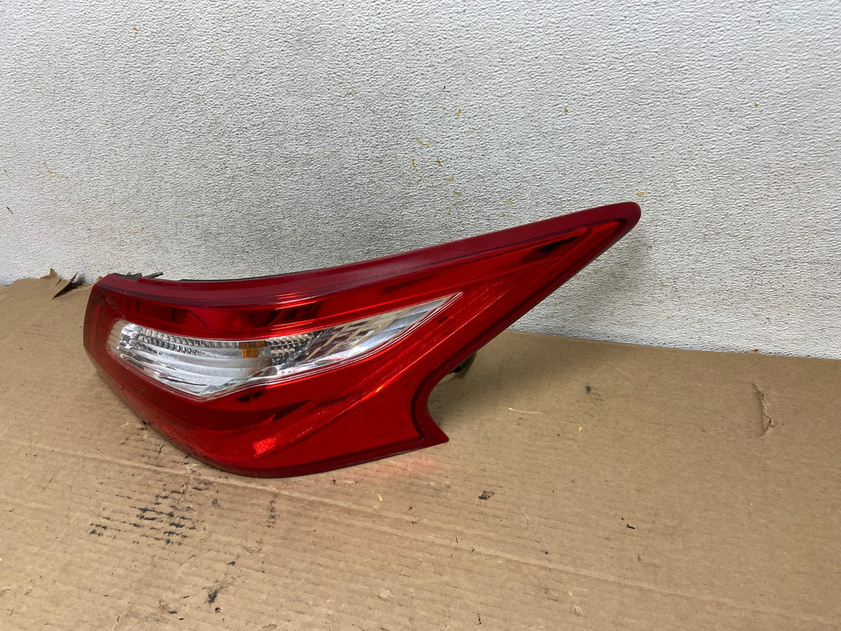 2016 2017 2018 Nissan Altima Right Passenger RH Side Tail Light AH4395 LK2