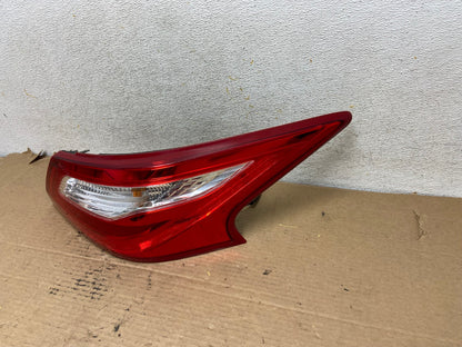 2016 2017 2018 Nissan Altima Right Passenger RH Side Tail Light AH4395 LK2