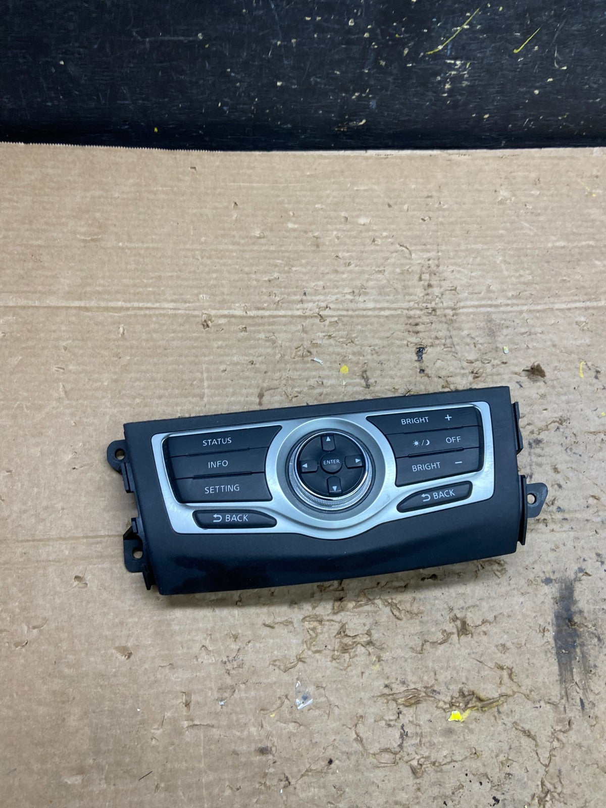2009-2014 Nissan Murano AM FM Radio CD Control Panel X1125 DG0