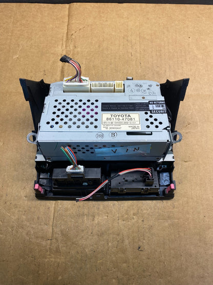 2004 to 2005 Toyota Prius Radio Stereo Receiver Screen Display AD3634 DG4