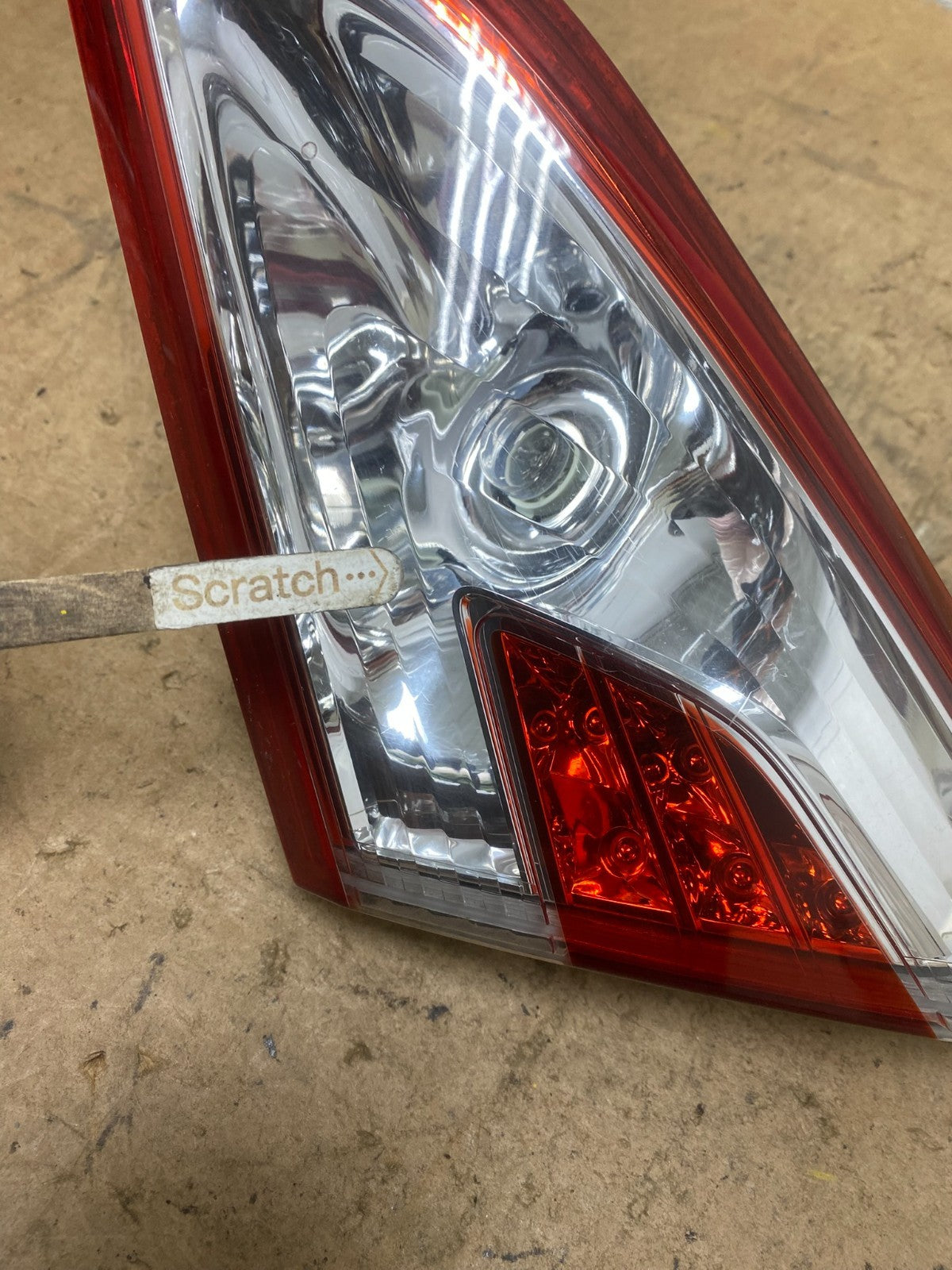 2011-2014 Nissan Murano Right Passenger RH Side Inner Tail Light Oem T5342 DW3