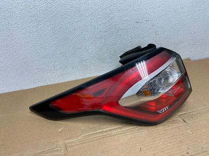 2017 2018 2019 Ford Escape Left Driver LH Side Tail Light AD3834 DW2