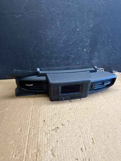 2020 to 2023 Ford Explorer Console Radio Display Screen Air Vents ad2262 DG0