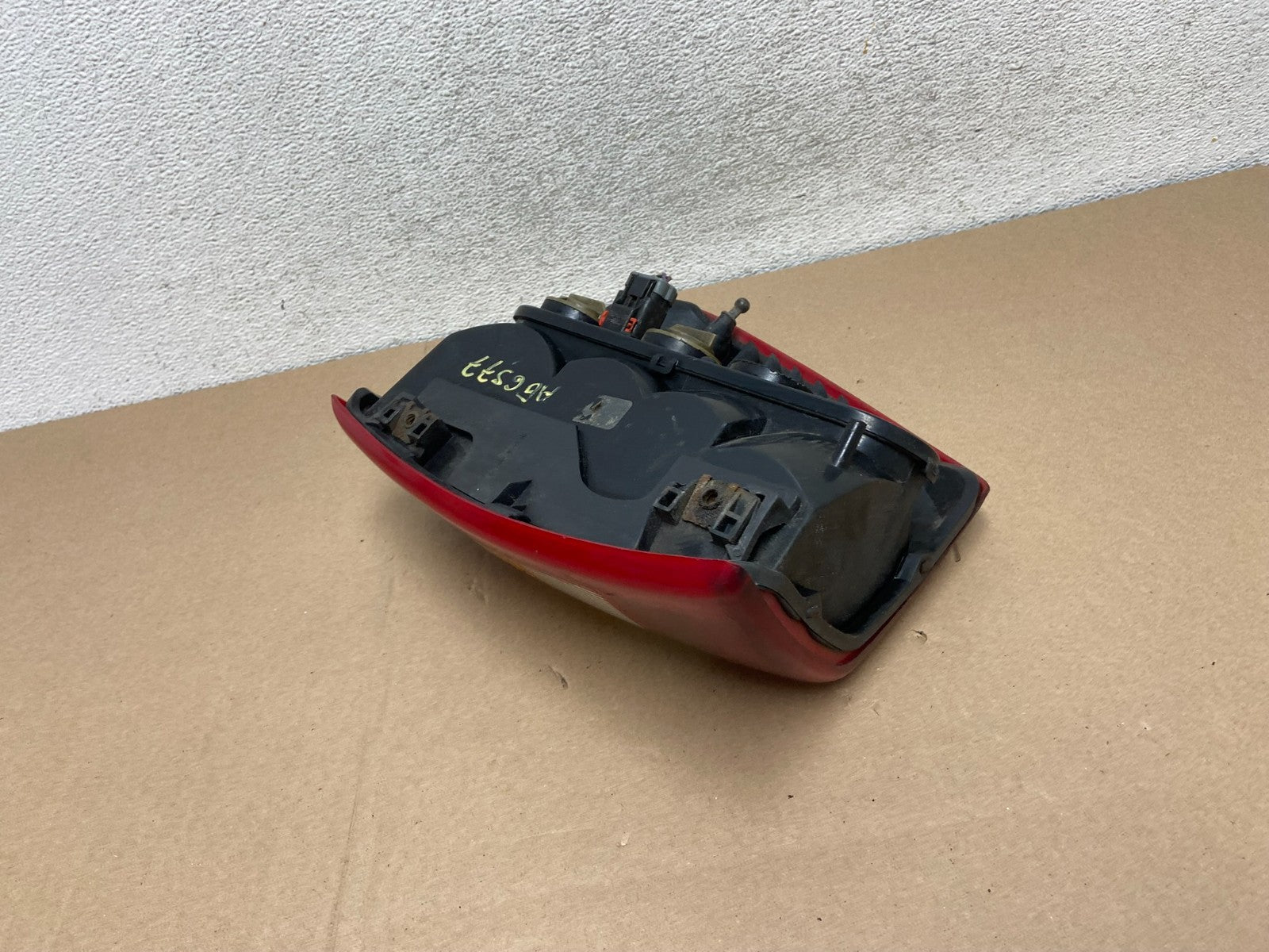 1999 - 2004 Jeep Grand Cherokee WJ Left Driver Lh Tail Light AG6577 DW4