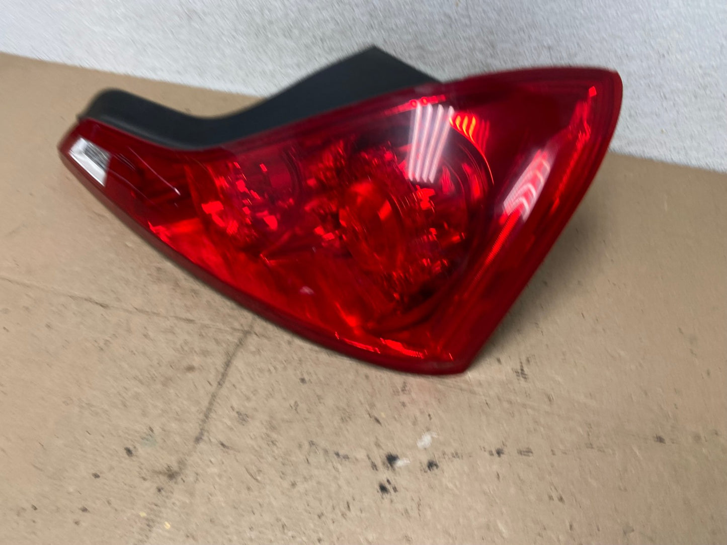 2008-2013 Infiniti G37 Coupe Right Passenger RH Side Tail Light AF5100 LK1