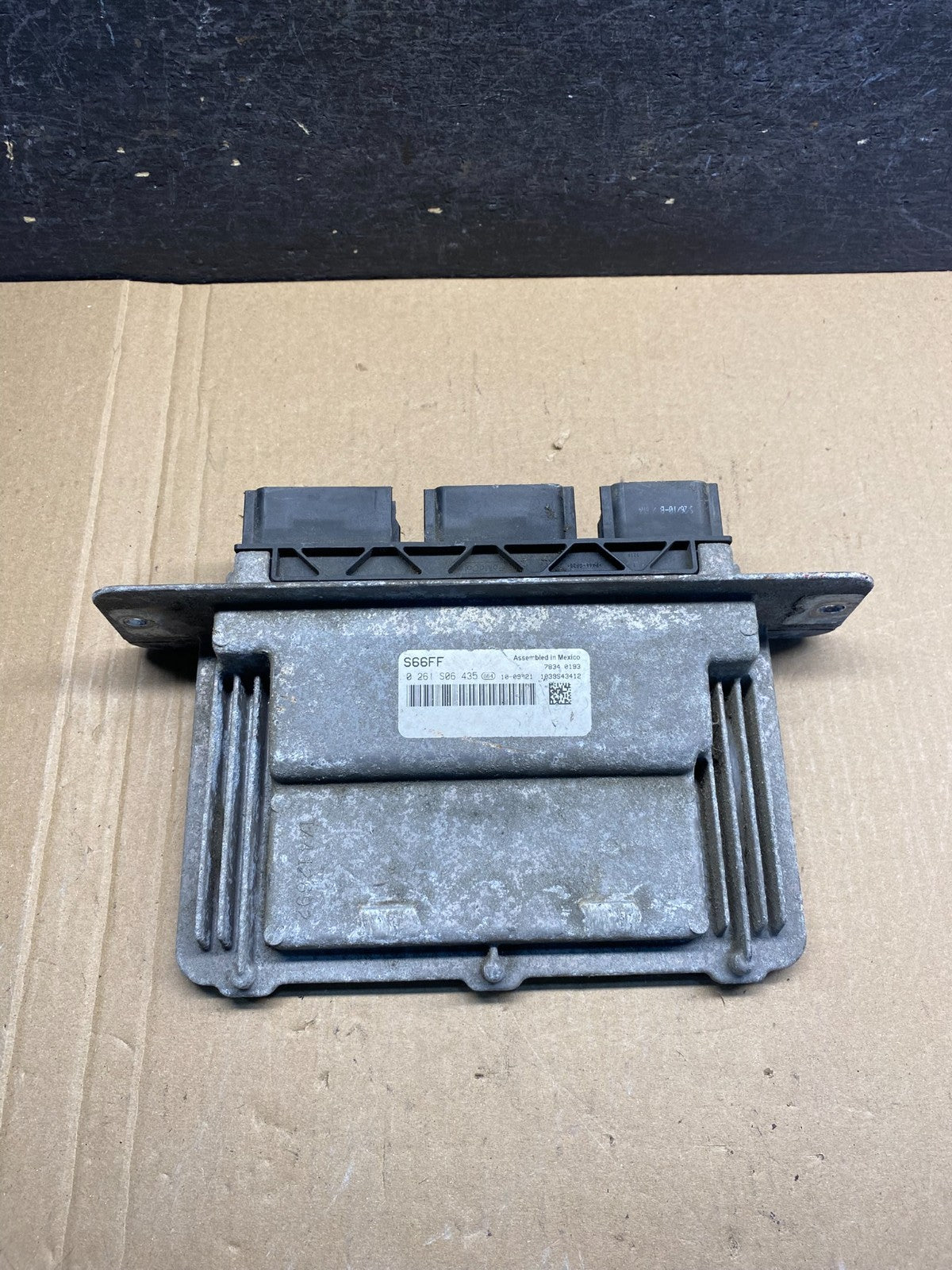 2011 2012 Ford Van E150 E250 5.4L Engine Control Module Unit ECU ag3547 DG0