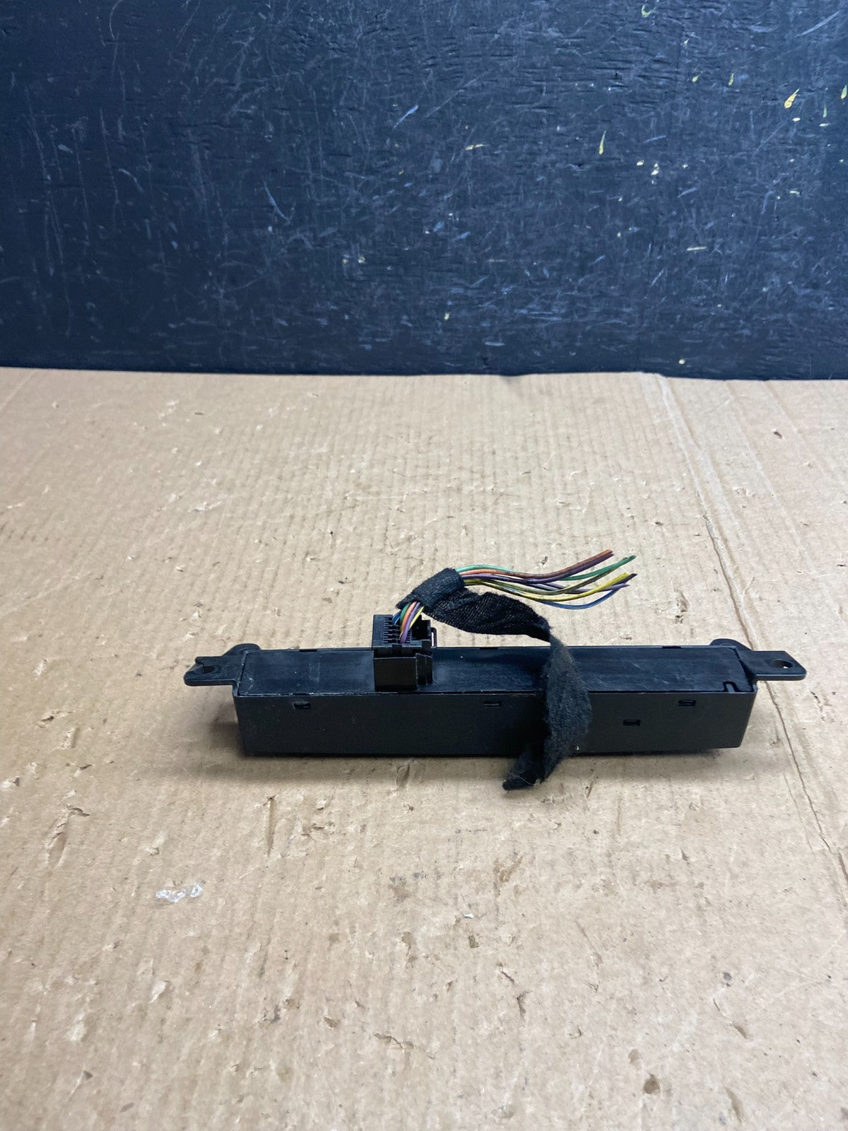 2007 - 2009 Cadillac Escalade Center Pedal Control Switch 10374536 AE3914 DG4