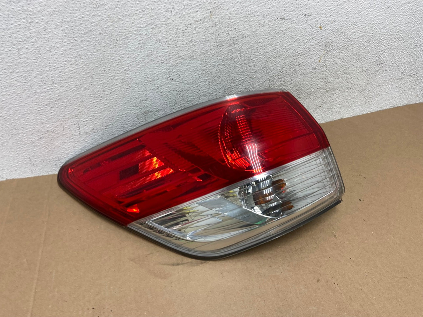 2013 to 2016 Nissan Pathfinder Left Driver Lh Side Tail light AD6398 LK2