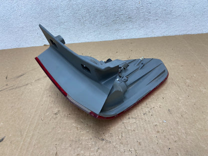 2005 2006 2007 Honda Odyssey Right Passenger RH Side Tail Light AG1138 LK4