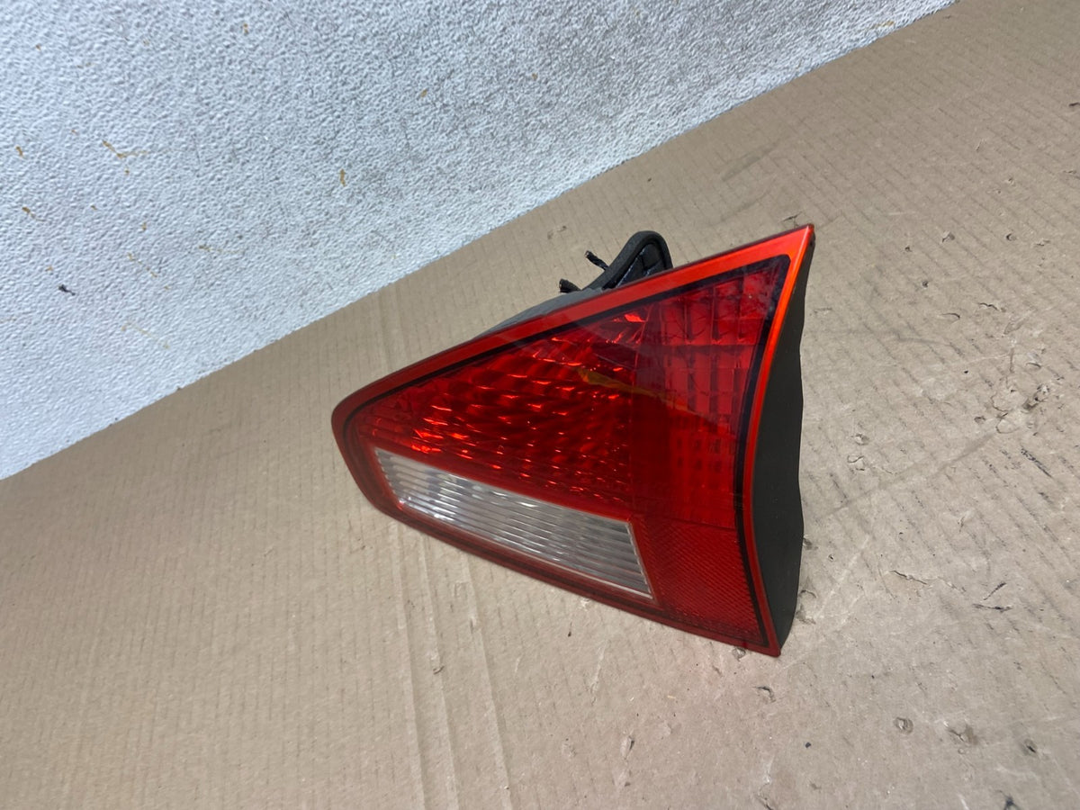 2008 to 2014 Subaru Tribeca Right Passenger RH Tail Light Inner AI9559 LK1