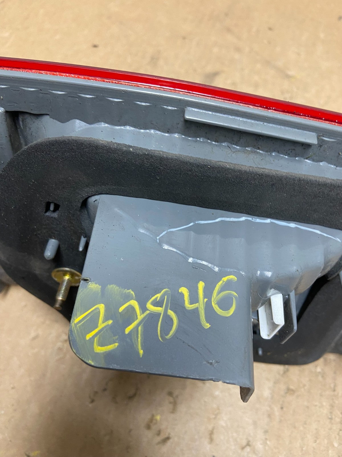 2005 Honda Accord Sedan Right Passenger Inner Tail Light OEM Z7846 DW6