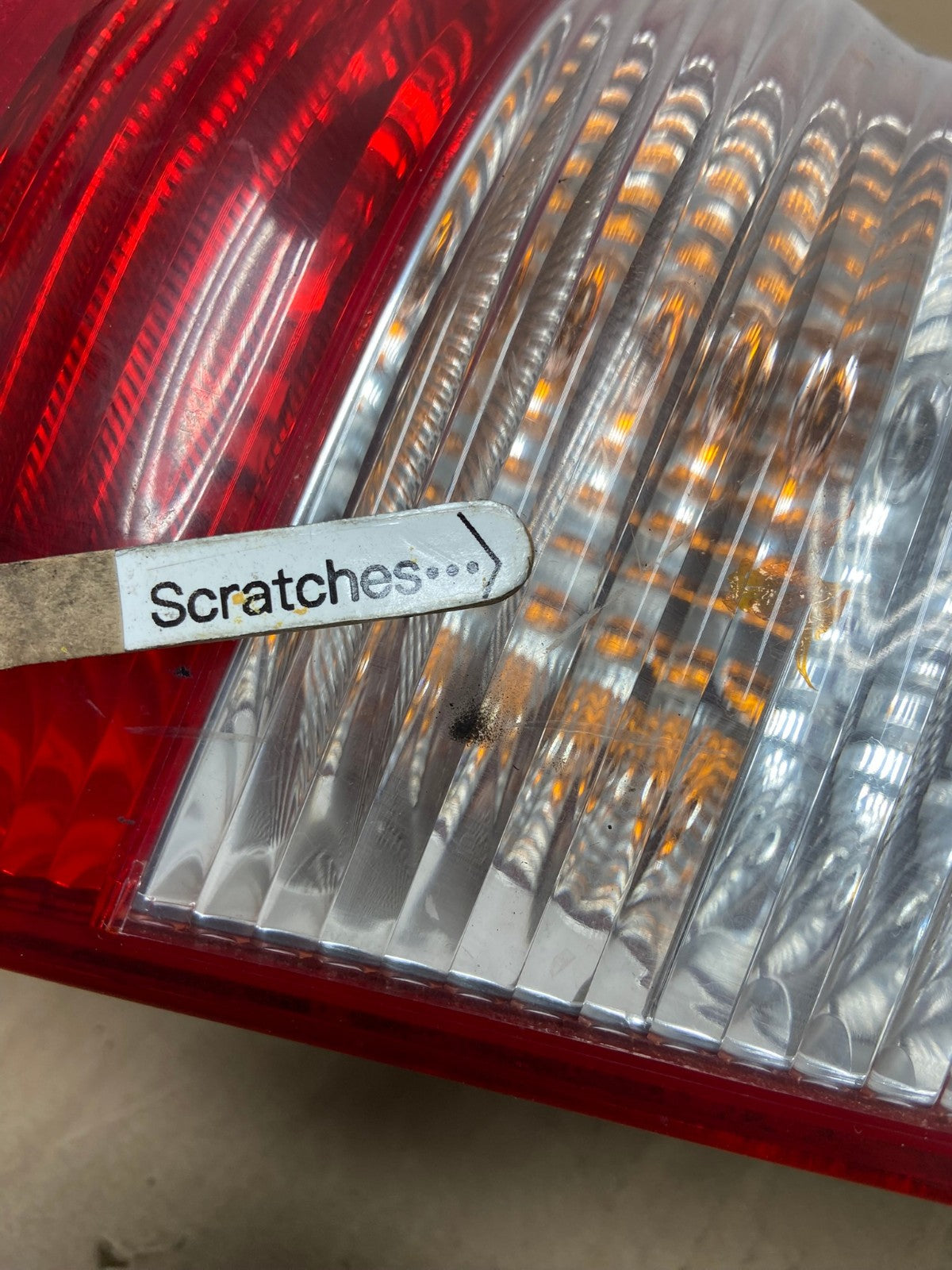 2002-2005 Mercedes ML350 ML-Class Left Driver Lh Side Tail Light OEM AB8065 LK3