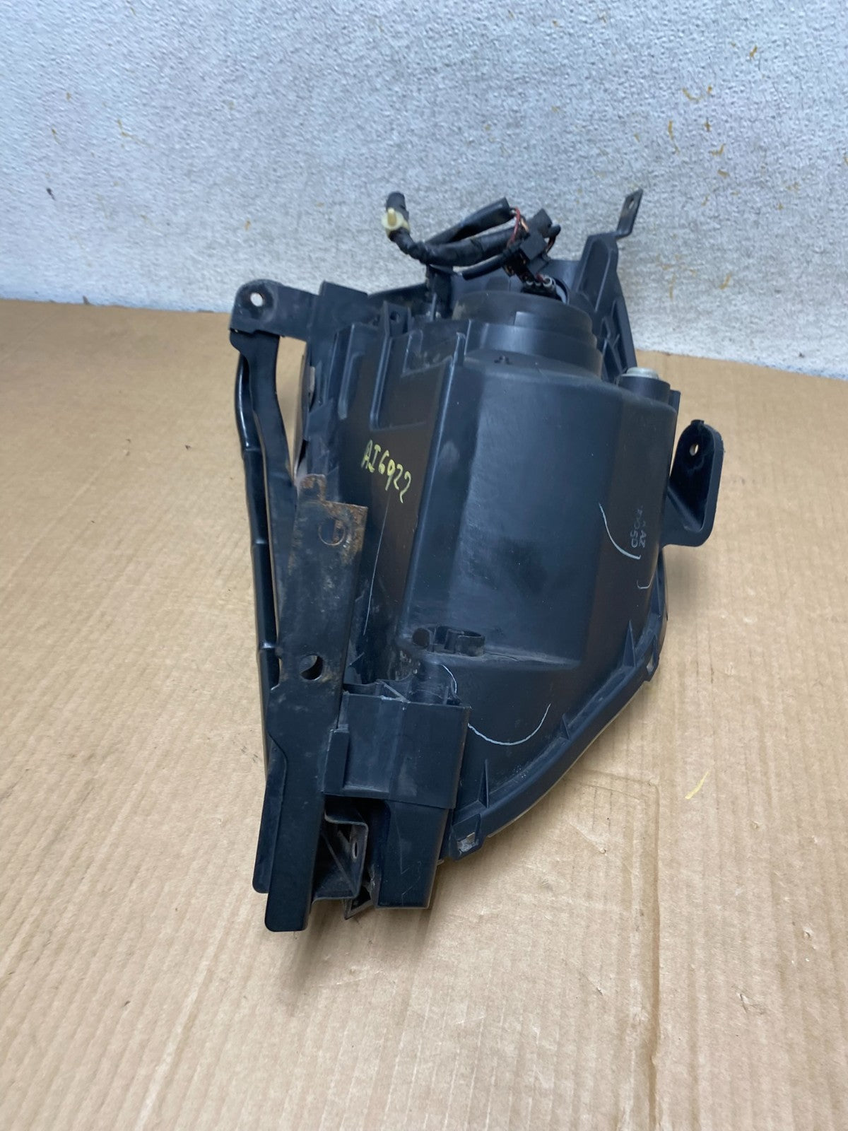 2003 2004 2005 Honda Pilot Left Driver LH Side Halogen Headlight AI6922 DW7