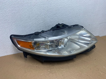 2009-2012 Lincoln Mks Right Passenger RH Side Xenon HID Headlight AD7936 DW2