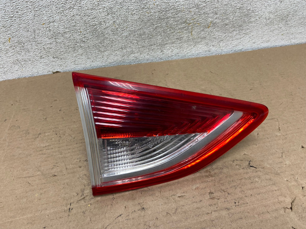 2013 to 2016 Ford Escape Left Driver LH Side Inner Tail Light AH9544 LK0