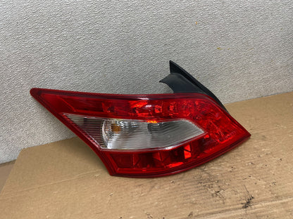 2009 2010 2011 Nissan Maxima Left Driver Lh Side Tail light OEM AB4690 LK0