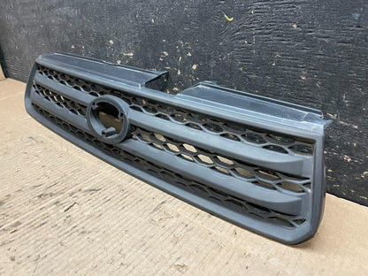 2004 2005 Toyota RAV4 Front Upper Grill Grille OEM X9764 DG2