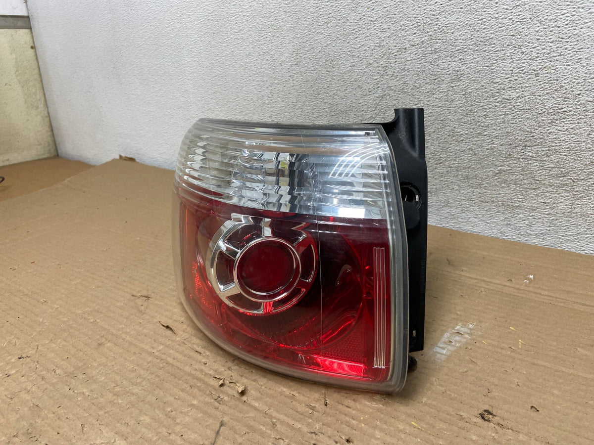 2007 to 2012 GMC Acadia Tail Light Left Side Driver Lh AG9027 LK2