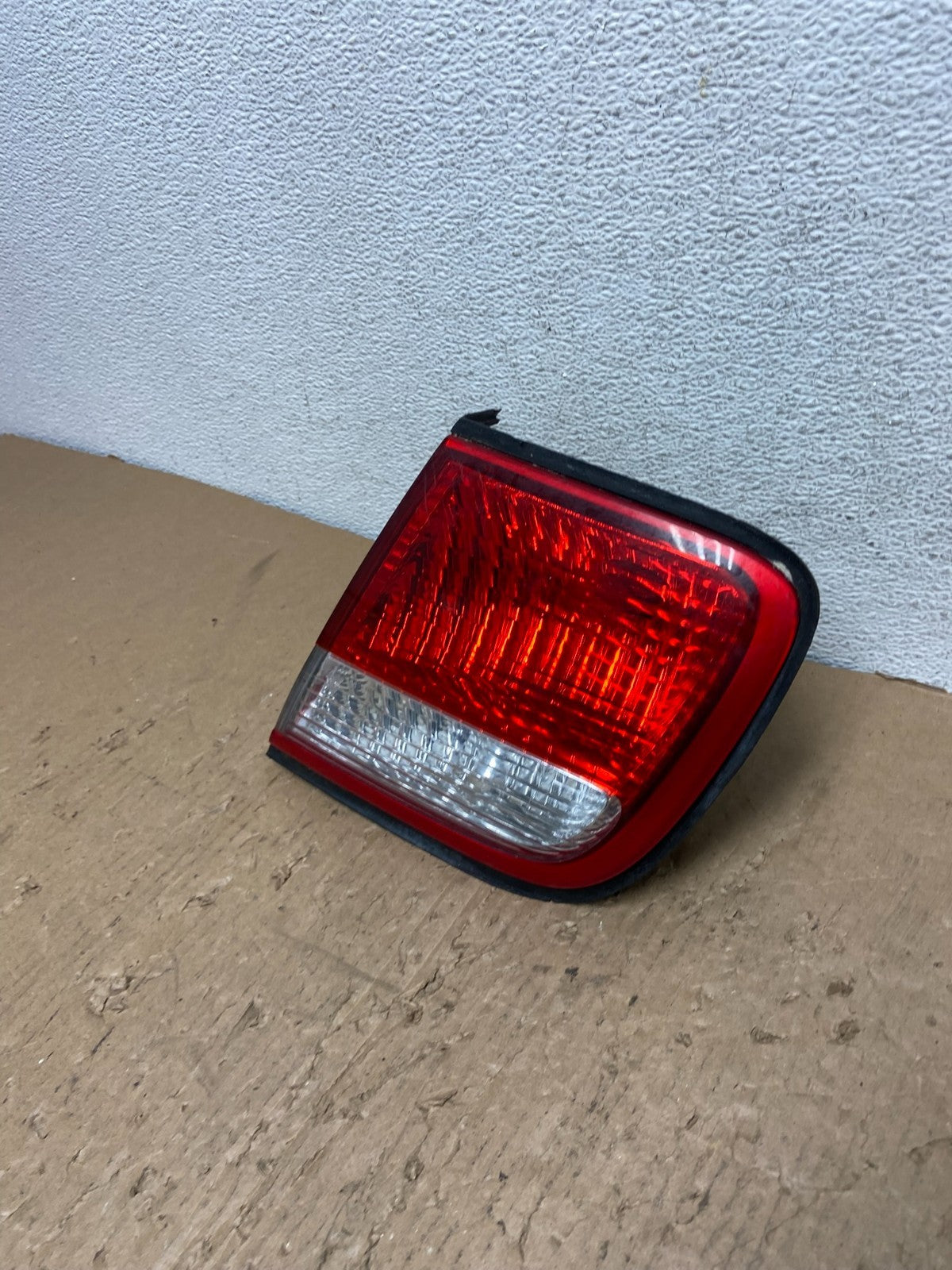1999 2000 Mazda Millenia Right RH Side Inner Tail Light ad8788 DG1