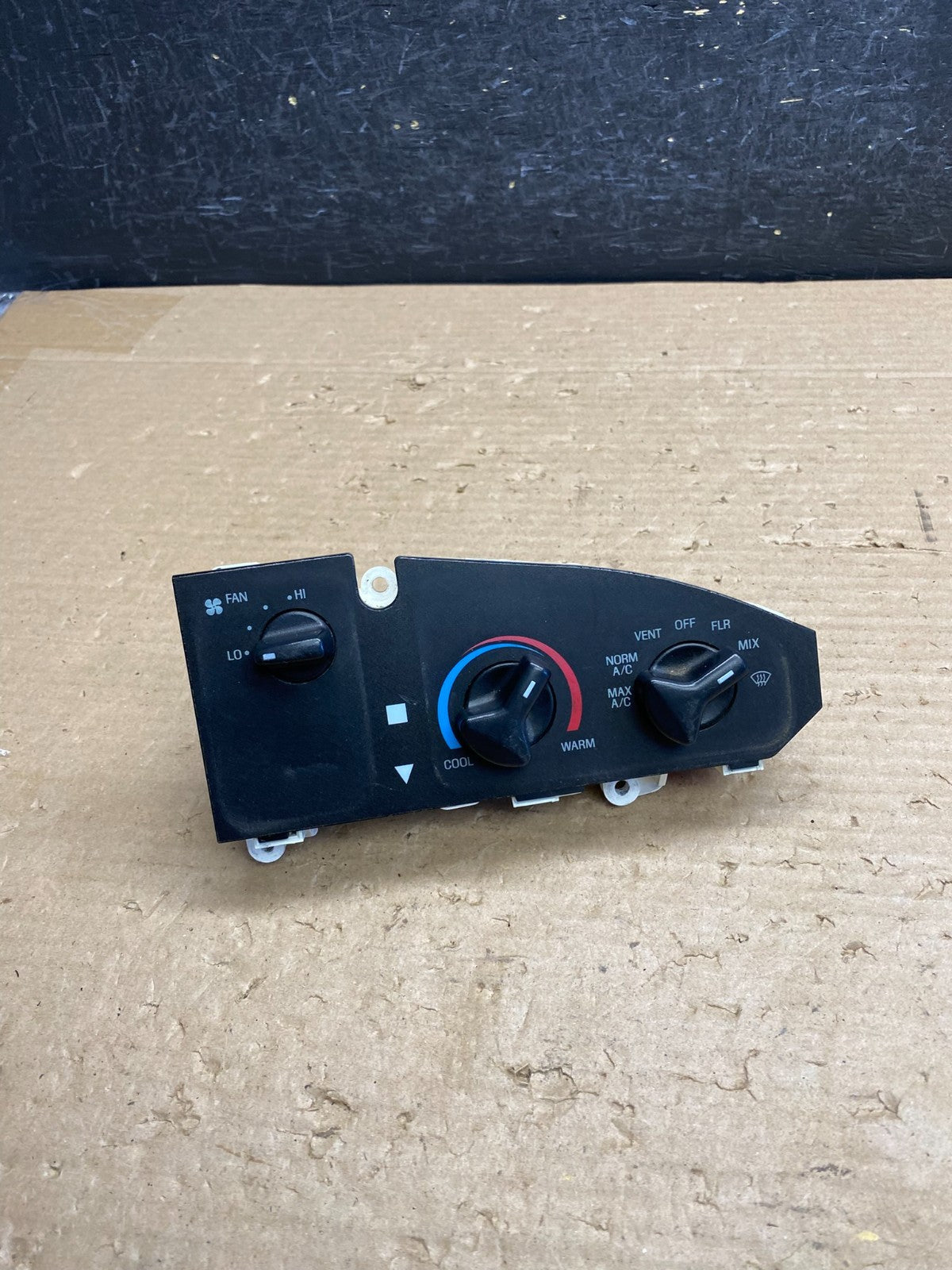 1997-2014 Ford Van Econoline E150 E250 Heater Climate Fan Control AG8405 DG0