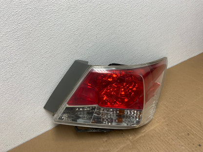 2008 to 2012 Honda Accord Sedan Tail light Right Passenger RH Side AB8165 LK2
