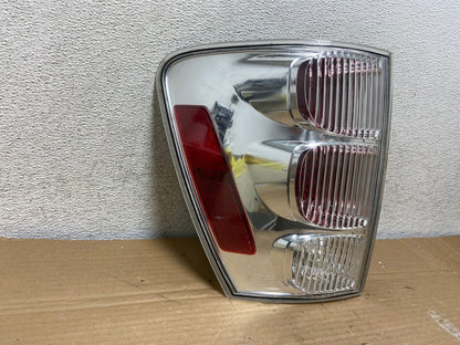 2005 to 2008 Chevrolet Equinox Left Driver Lh Side Tail Light AG9004 LK1