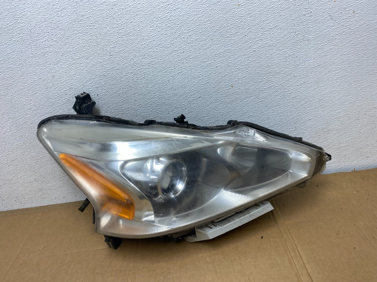 2013 2014 2015 Nissan Altima Right Passenger RH Halogen Headlight AD0720 DW0