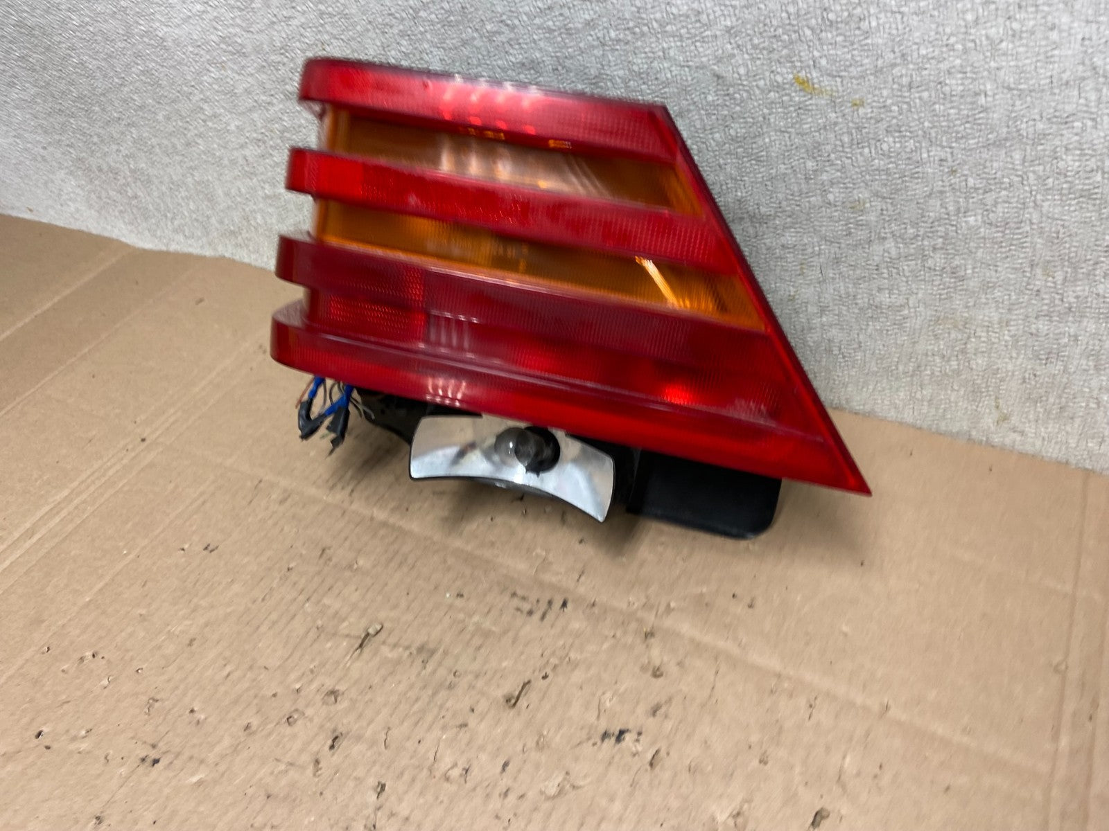 1992-1994 Mercedes W140 S600SEL S600 Left Driver Lh Tail light OEM X9347 DG1
