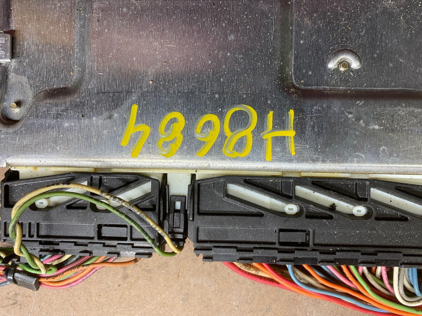 2000 to 2003 Mercedes ML-Class ML320 ABS Control Module 1635458032 H8684 PS3