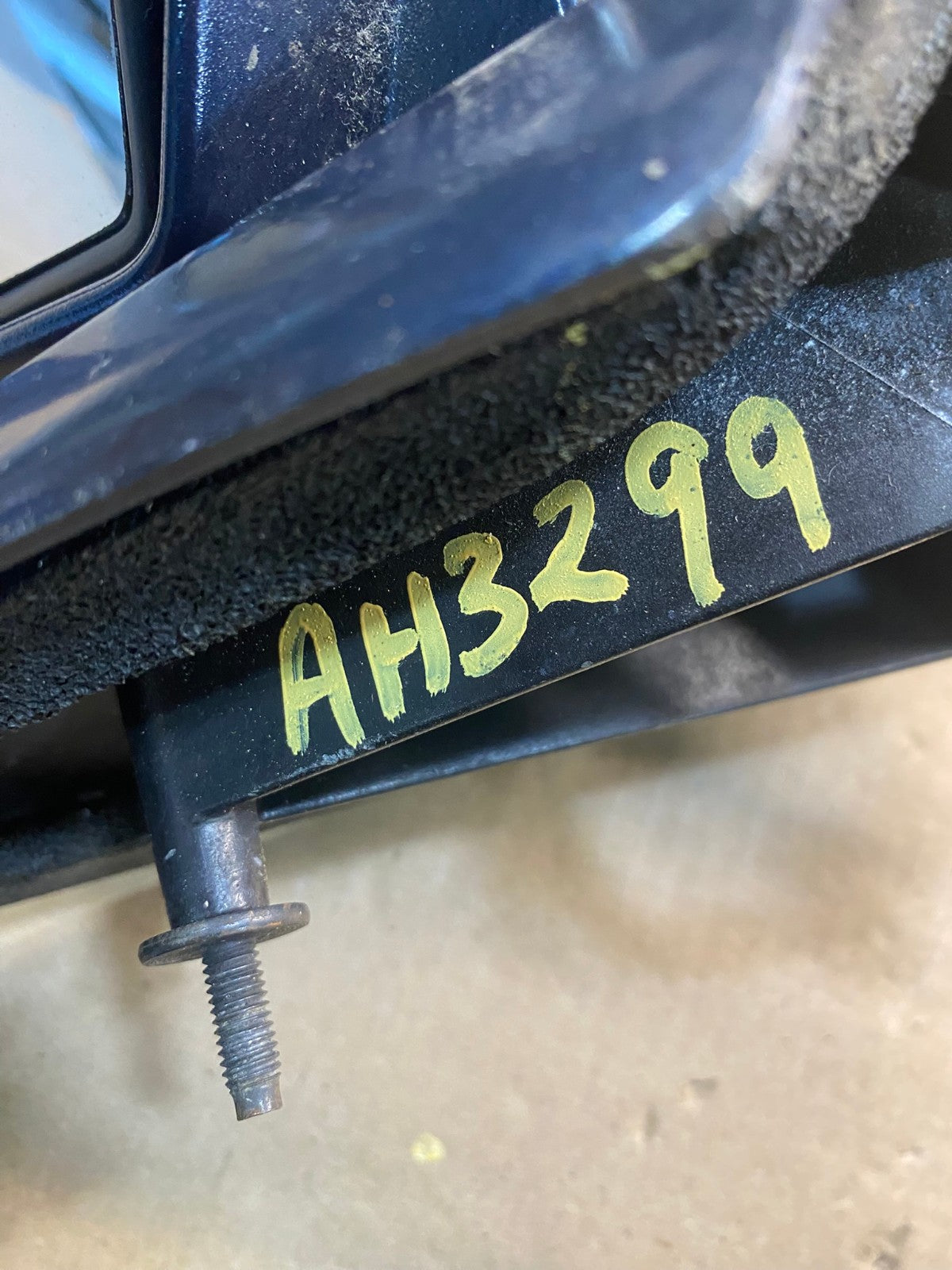 2004 to 2009 Cadillac SRX Right Passenger Rh Side Door Mirror AH3299 LK12