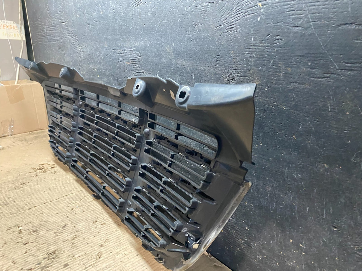2007 to 2009 Freightliner Sprinter Front Upper Chrome Grill Grille V4350 GD4