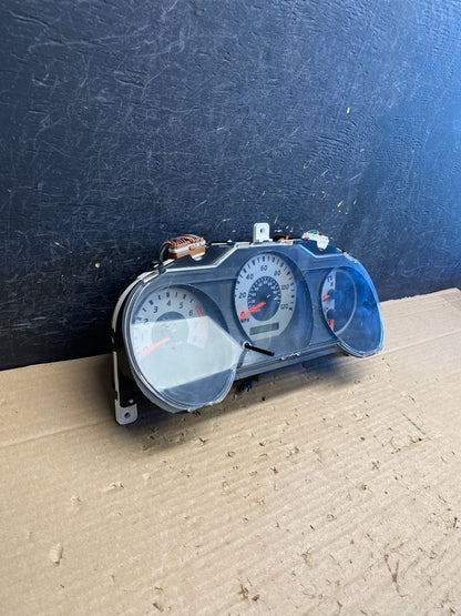2003 2004 Nissan Xterra Frontier Speedometer Cluster Gauge AG8383 DG1