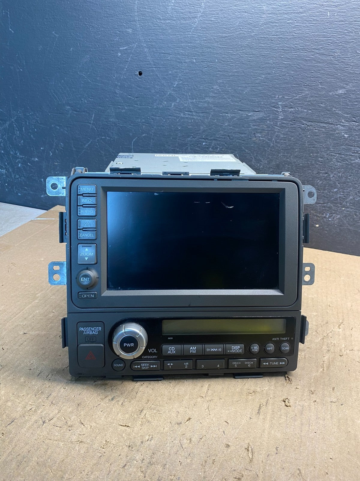 2006 to 2008 Honda Ridgeline Navigation GPS Screen Display Radio AE7853 DW0